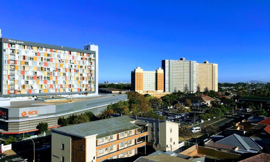 1 Bedroom Property for Sale in Goodwood Central Western Cape